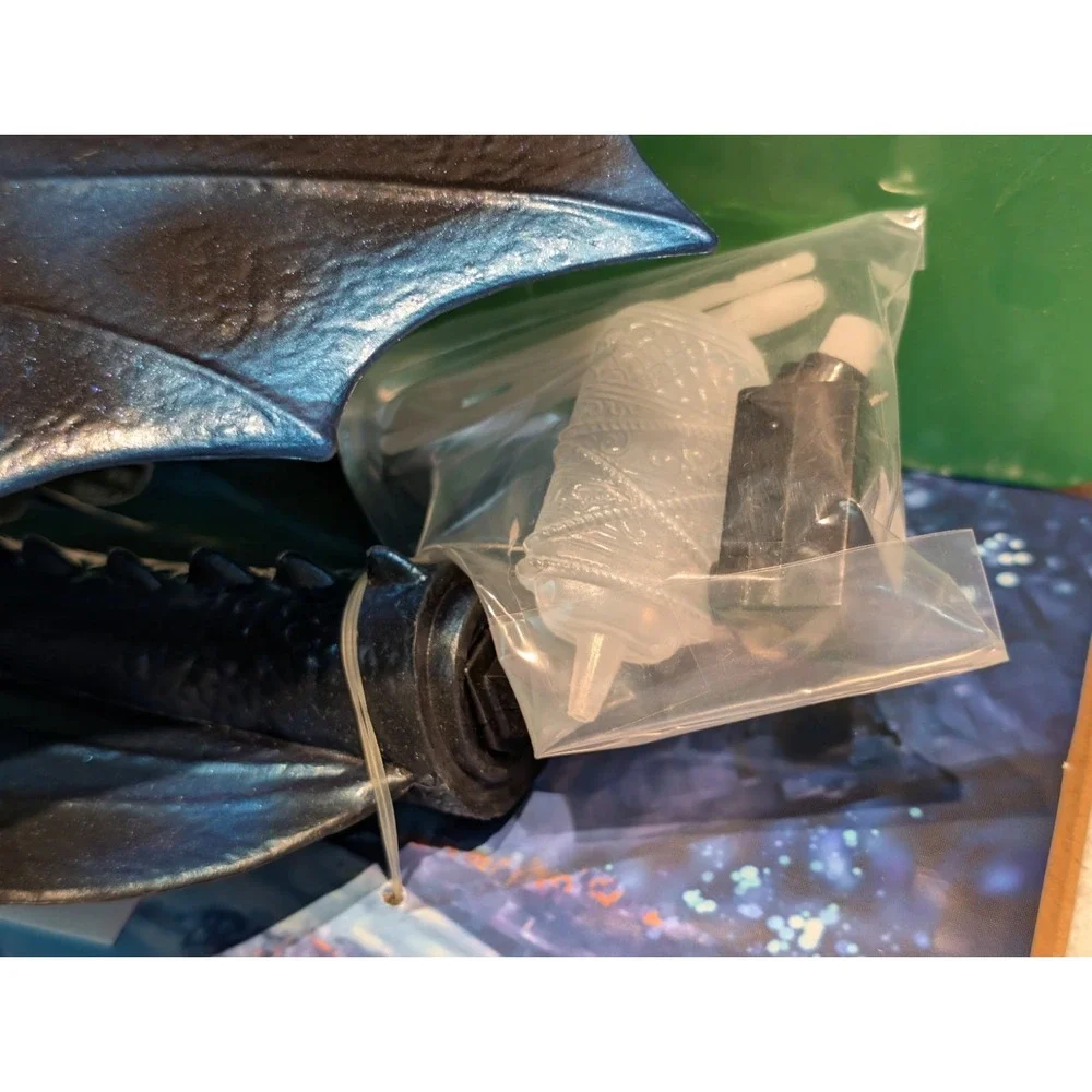 How To Train Your Dragon The Hidden World Giant Fire Breathing Toothless READ